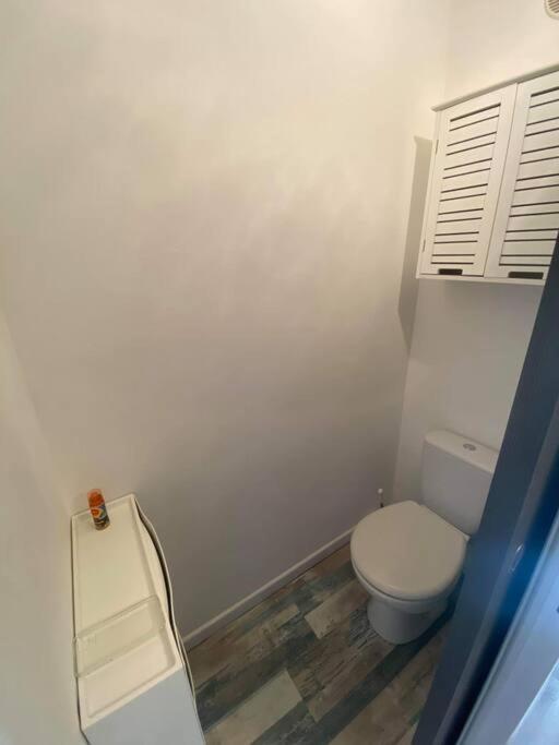 Apartment Climatise Proche De La *